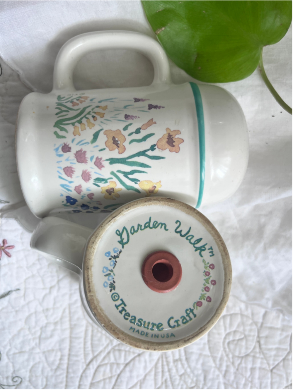 Treasure Craft Garden Walk White Floral Salt & Pepper Shakers One Size - Picture 2 of 5